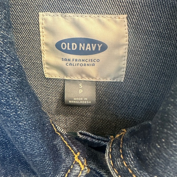 Old Navy Cropped Denim Dark Wash Denim Jean Jacket Size SP - Picture 3 of 7